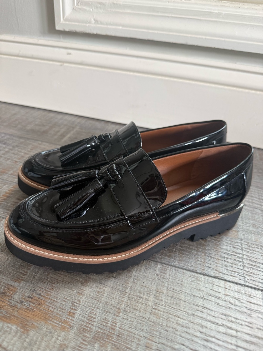 Franco Sarto patent Carolynn Tassel loafer like new sz7.5 - Picture 10 of 12